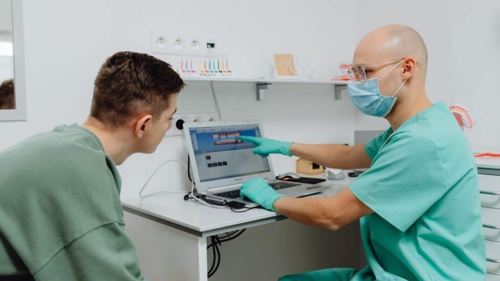 tooth extraction in Belper